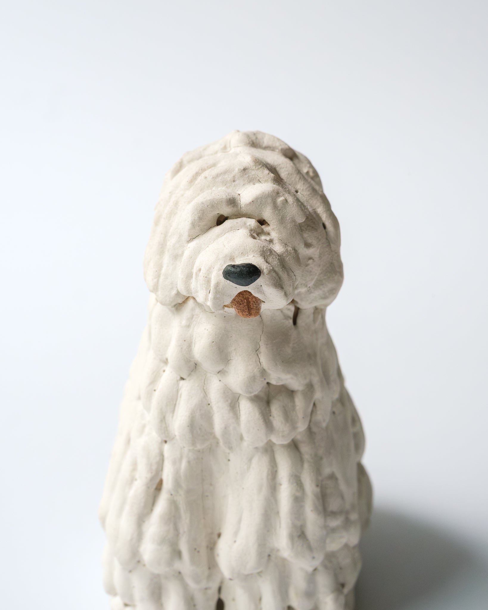 犬のオブジェ – B