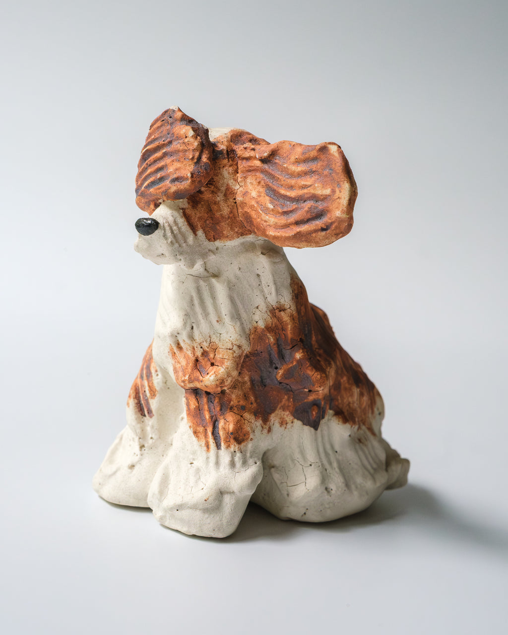 犬のオブジェ – C