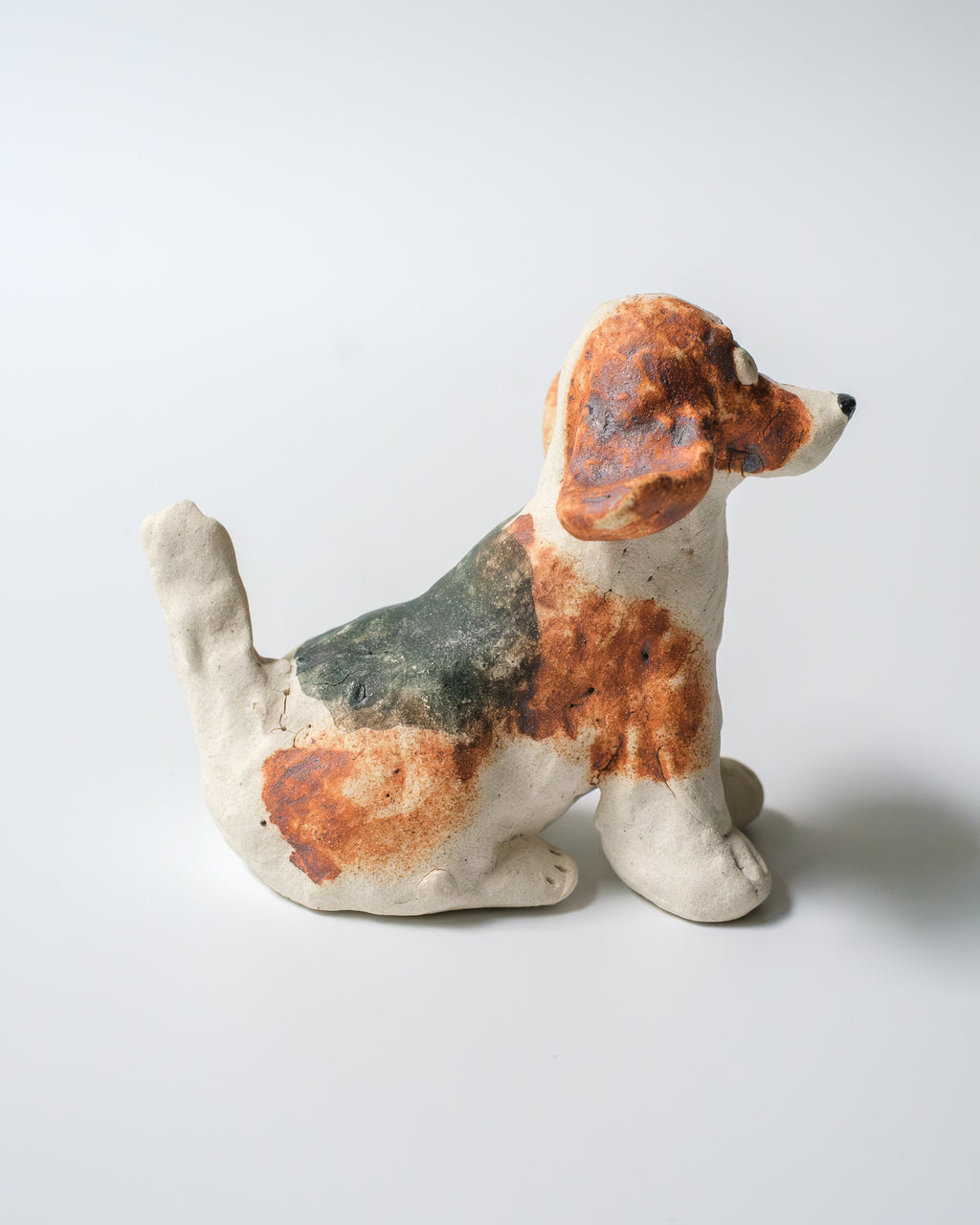 犬のオブジェ – E