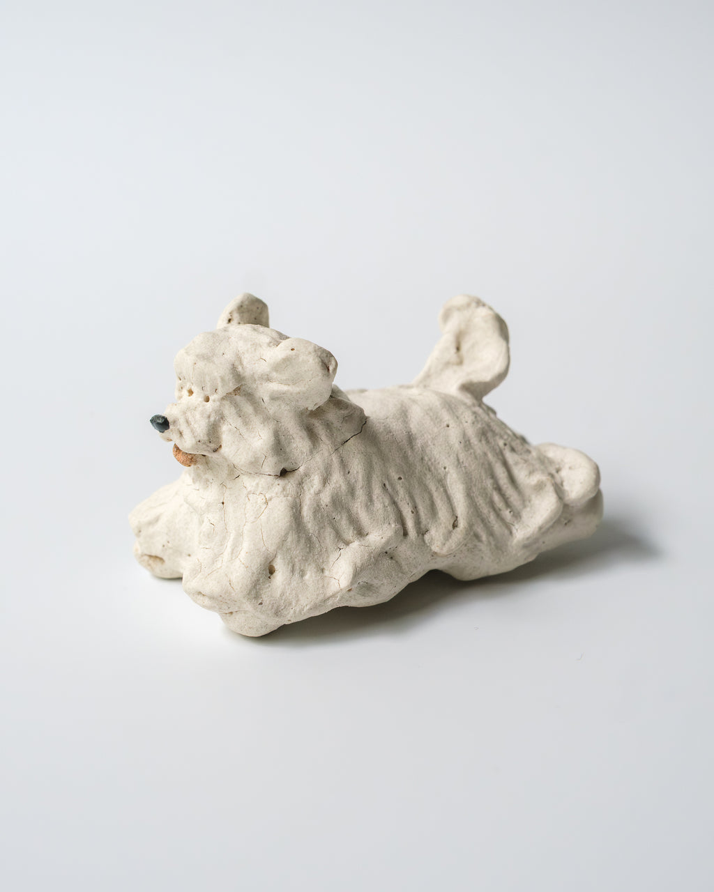 犬のオブジェ – H