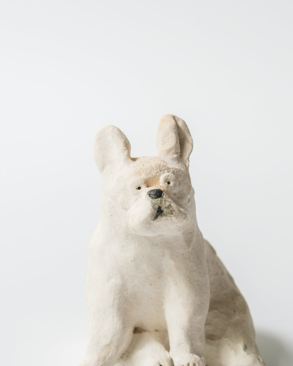 犬のオブジェ – B