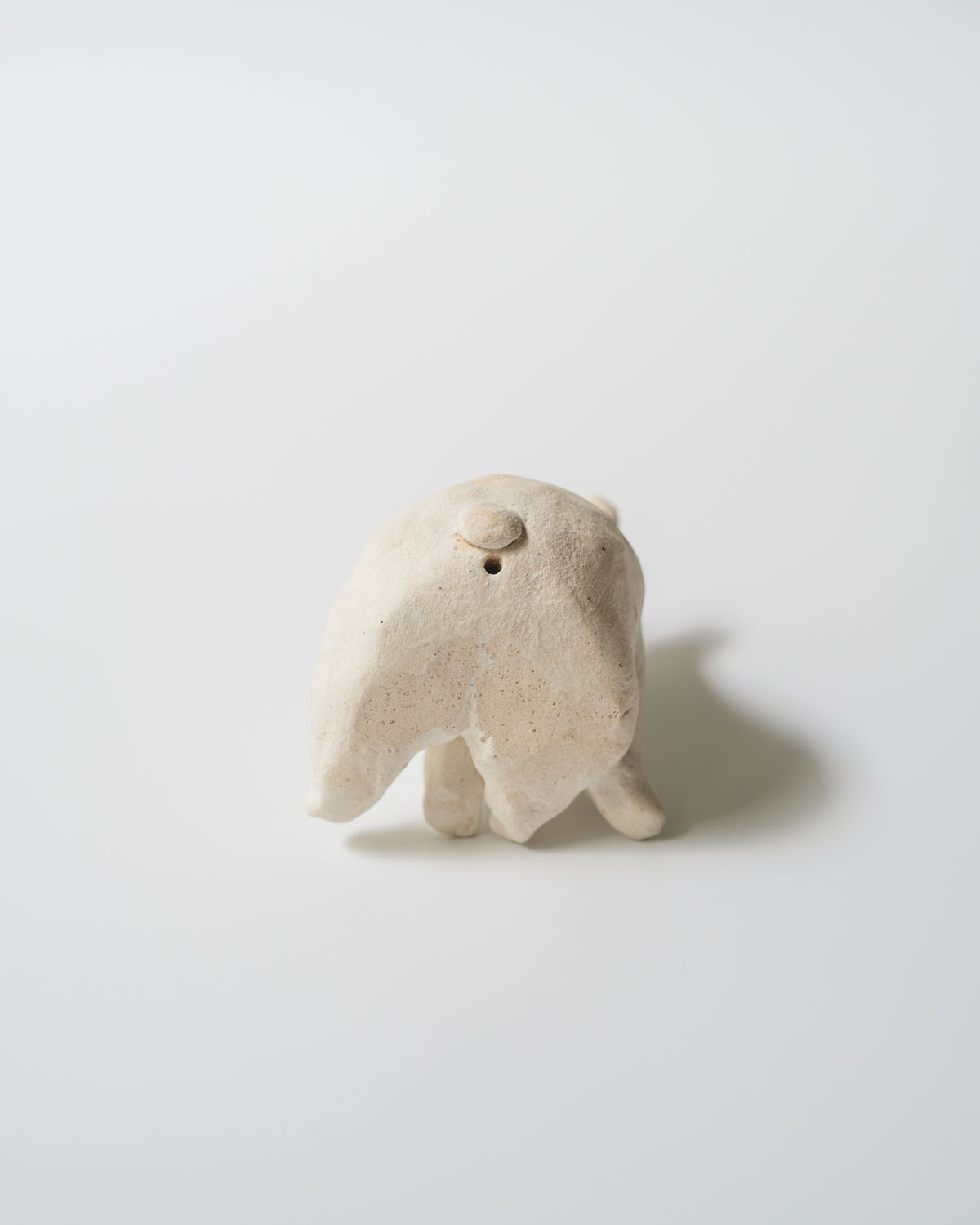 犬のオブジェ – B