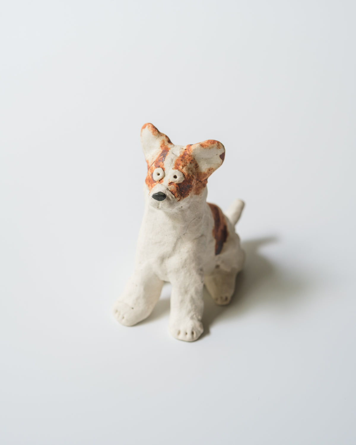 犬のオブジェ – C