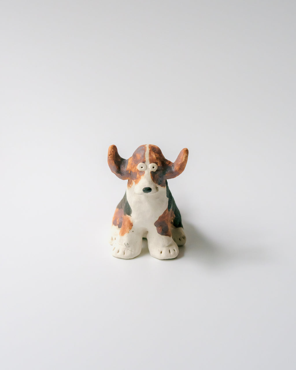 犬のオブジェ – E
