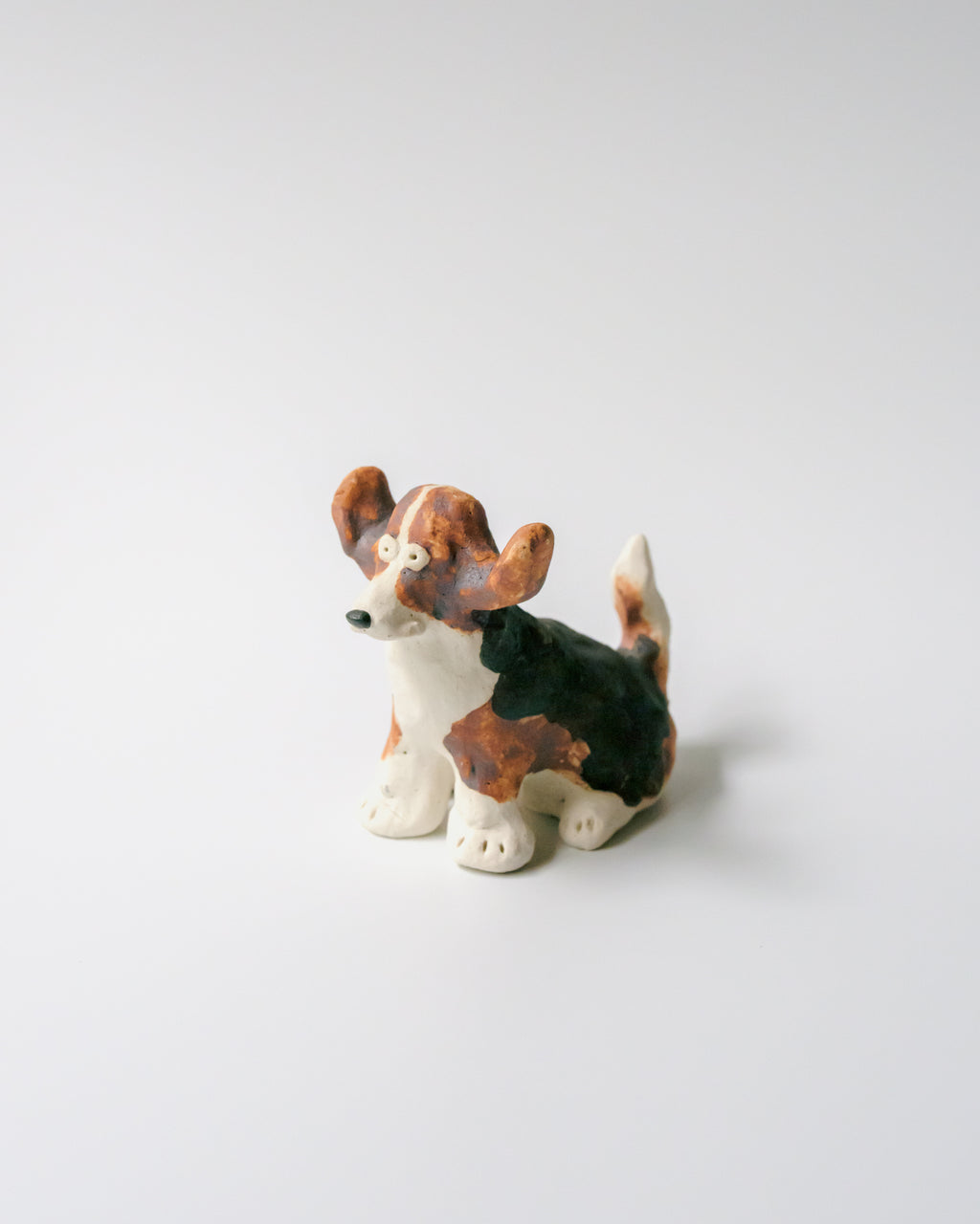 犬のオブジェ – E