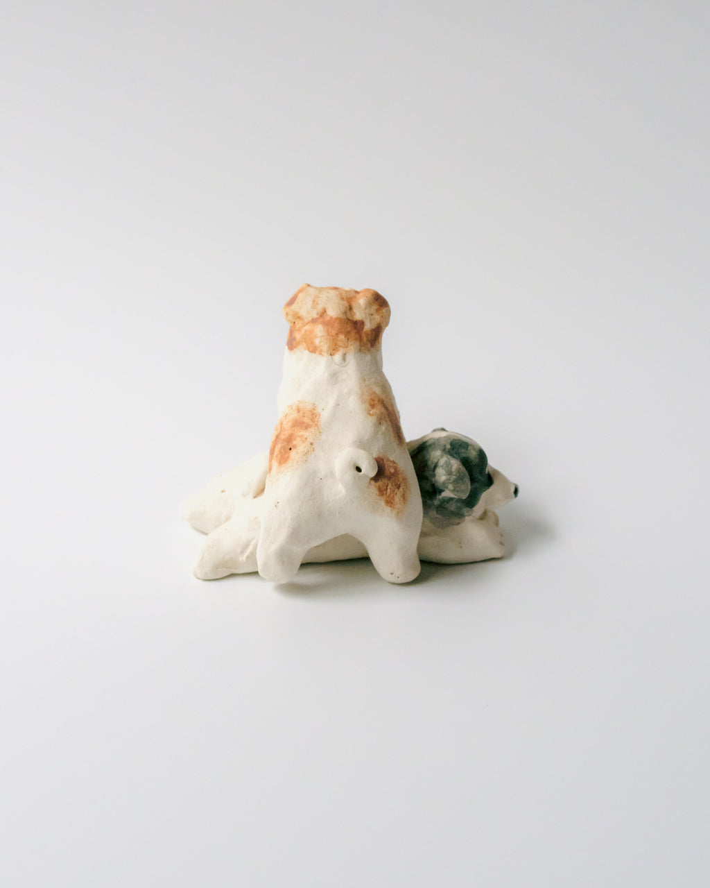 犬のオブジェ – F