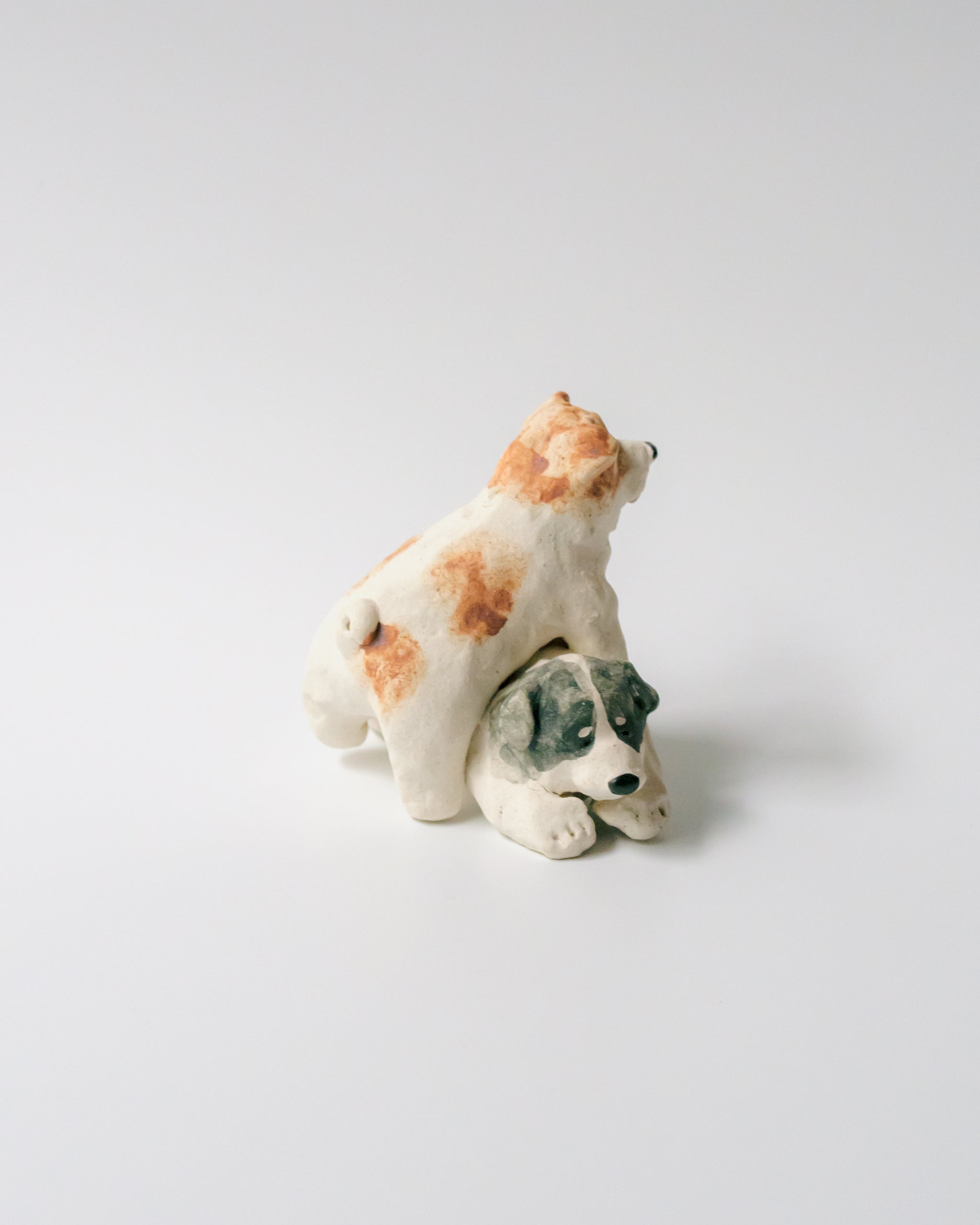 犬のオブジェ – F