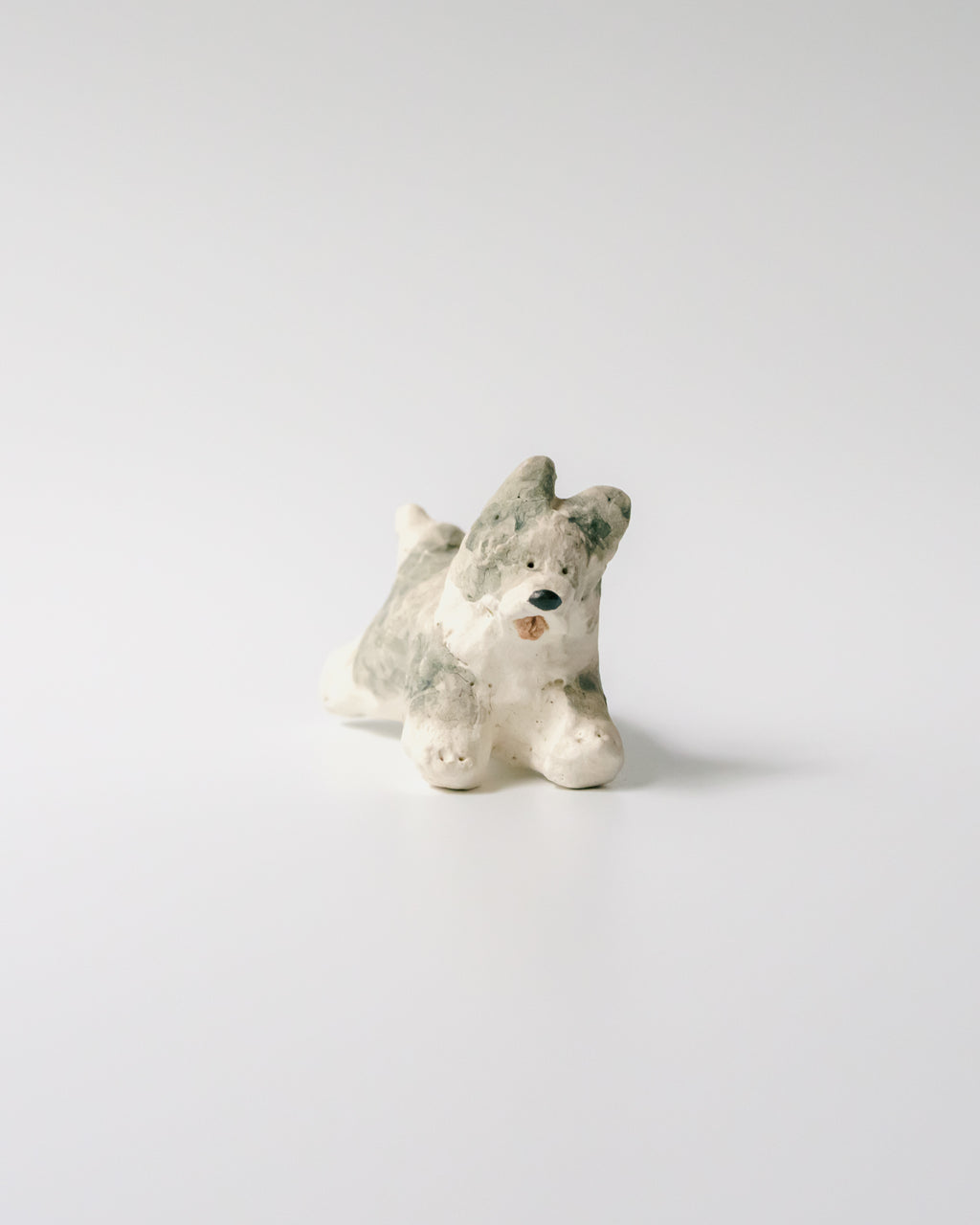 犬のオブジェ – G
