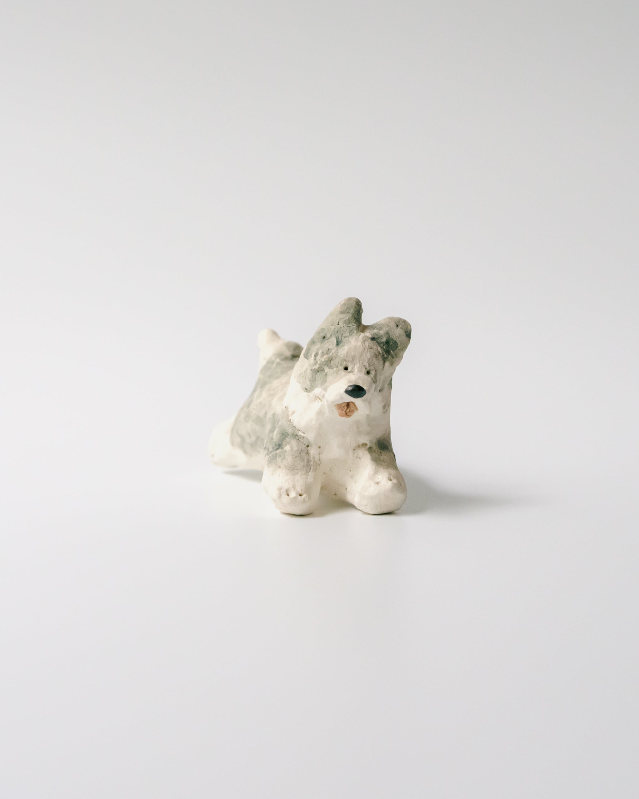 犬のオブジェ – G