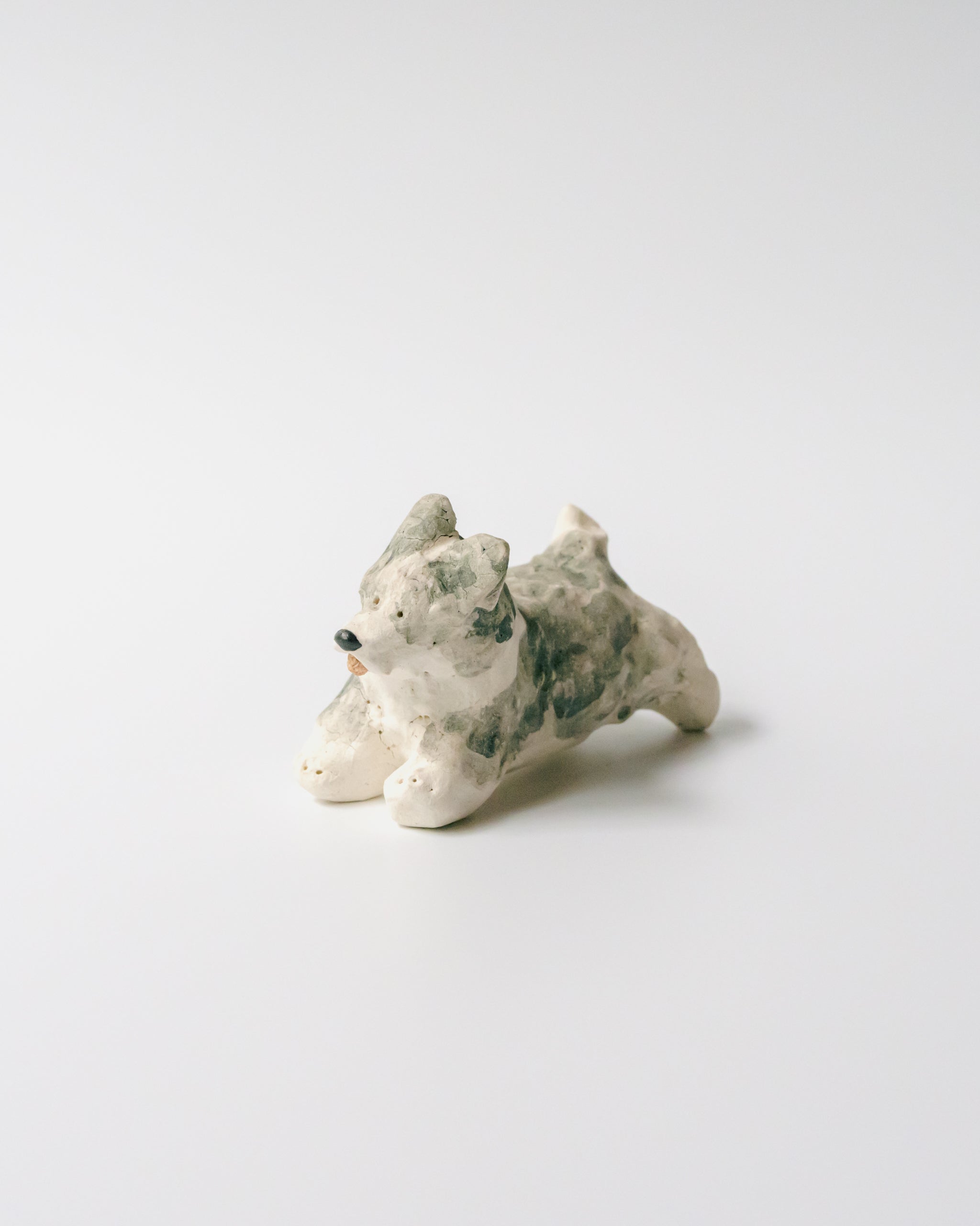 犬のオブジェ – G