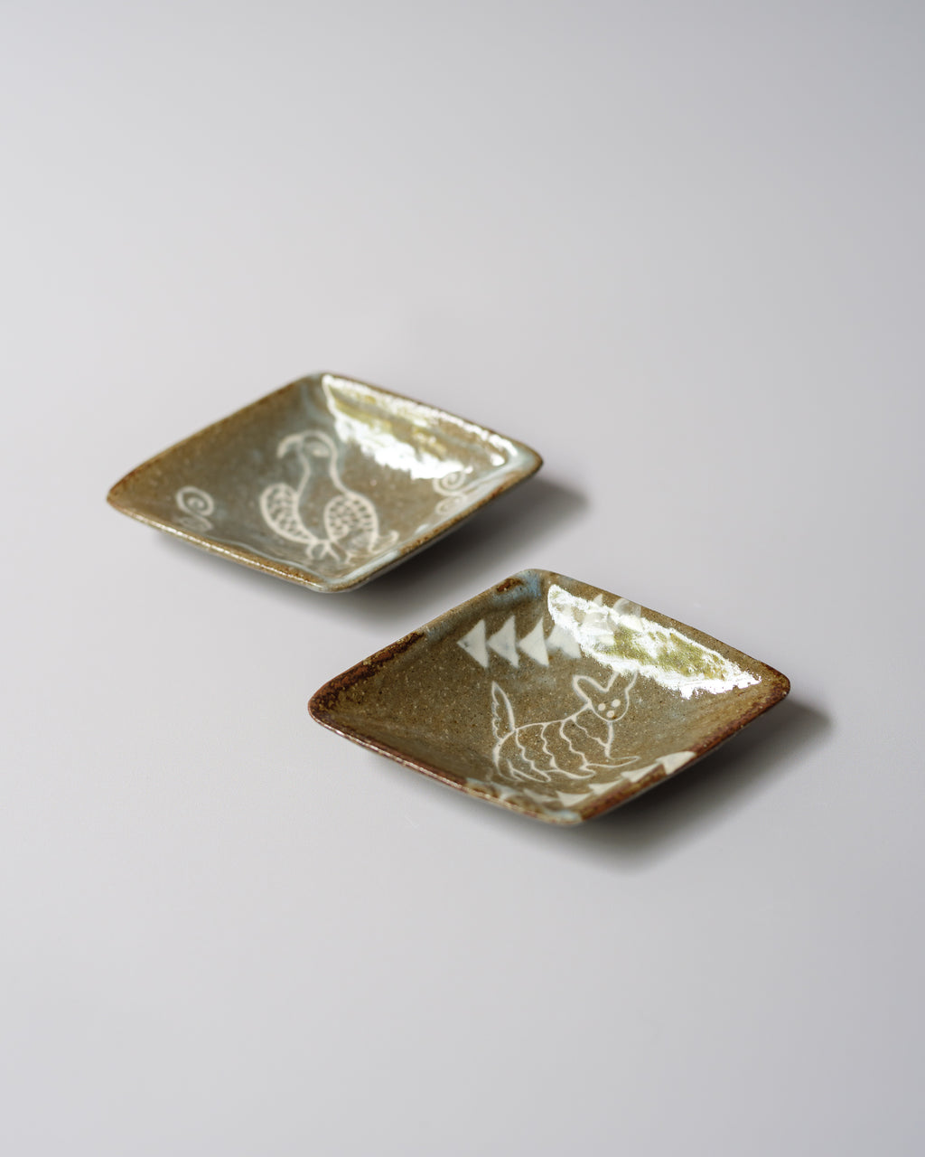 ひし形小皿
