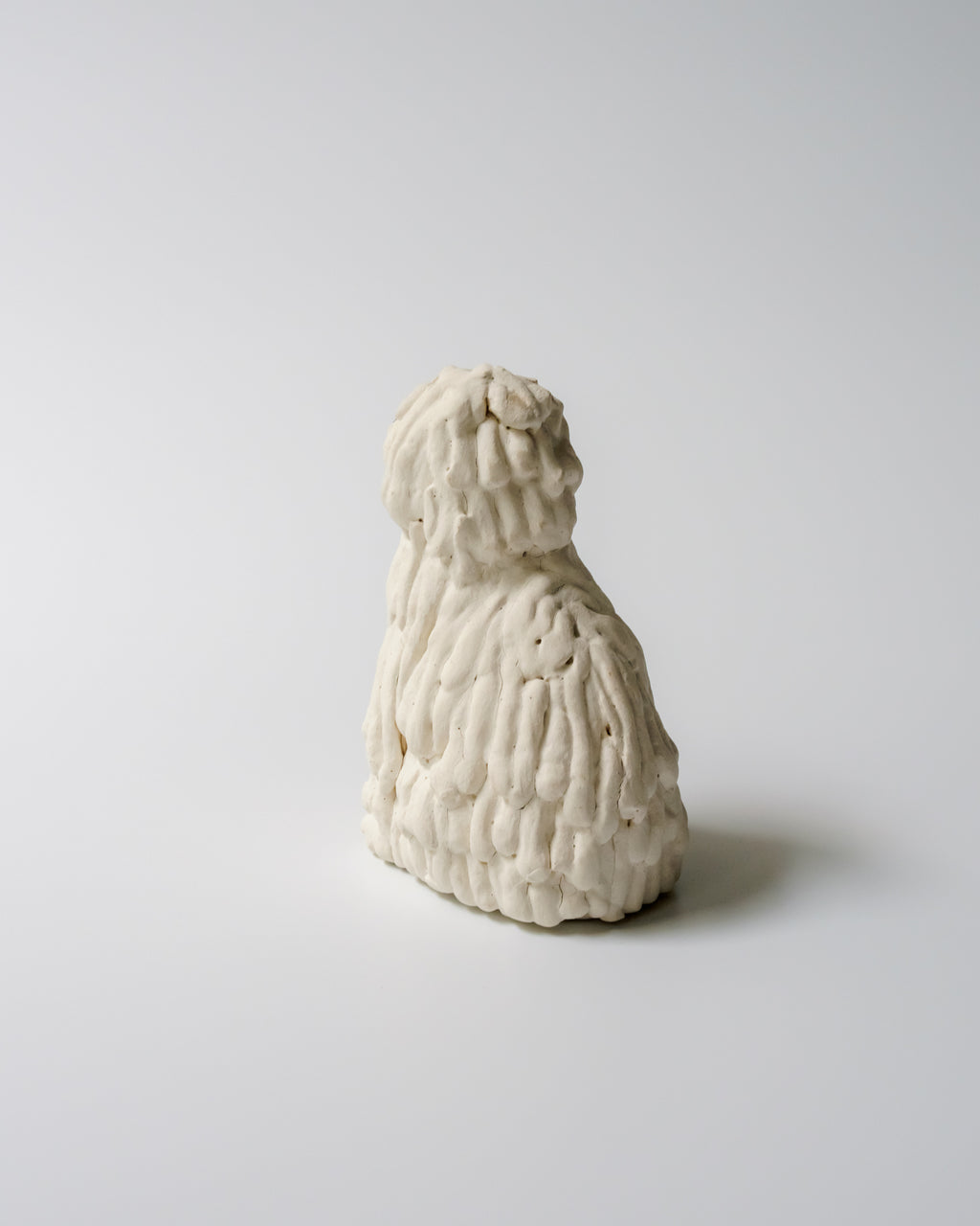 犬のオブジェ – B