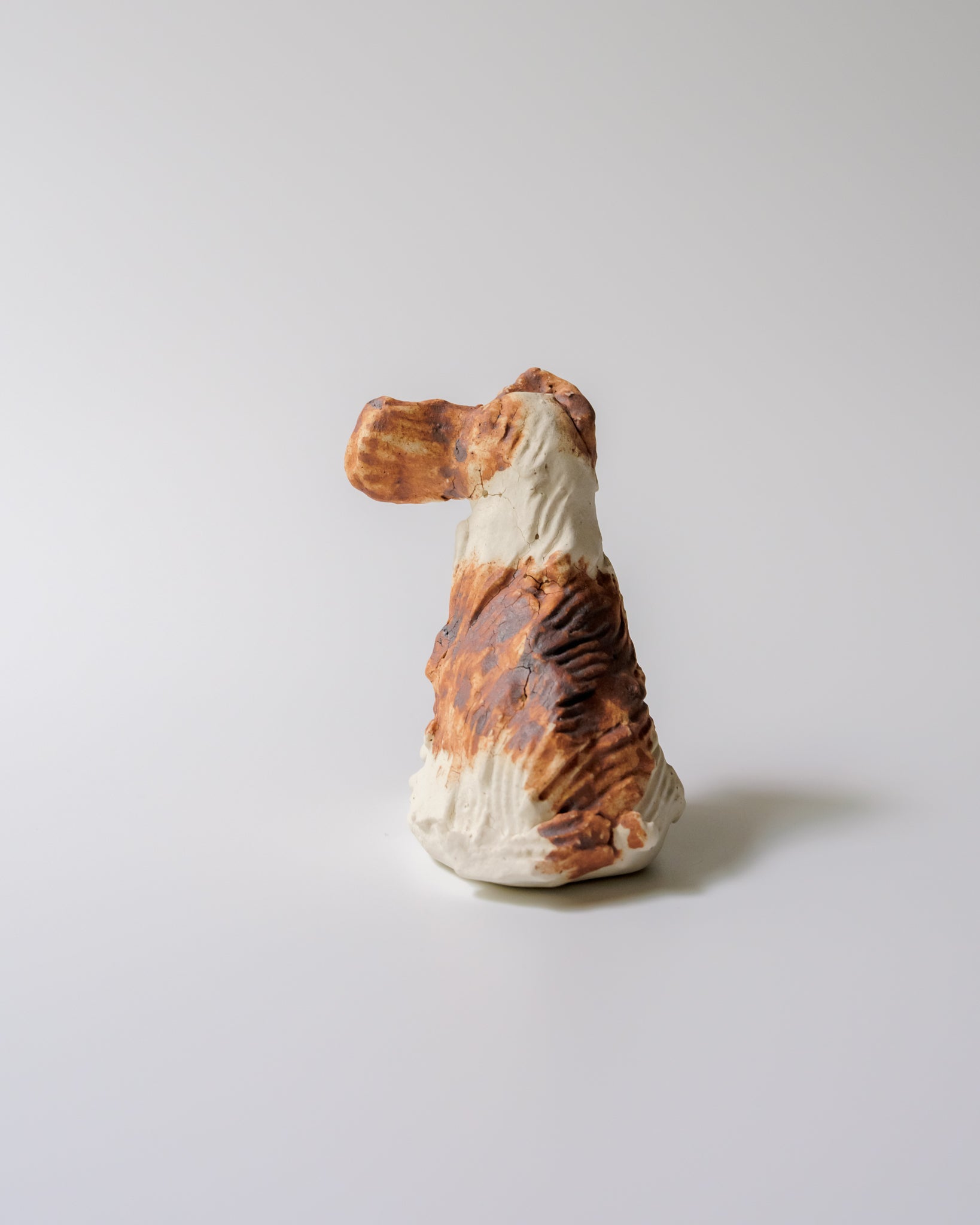 犬のオブジェ – C
