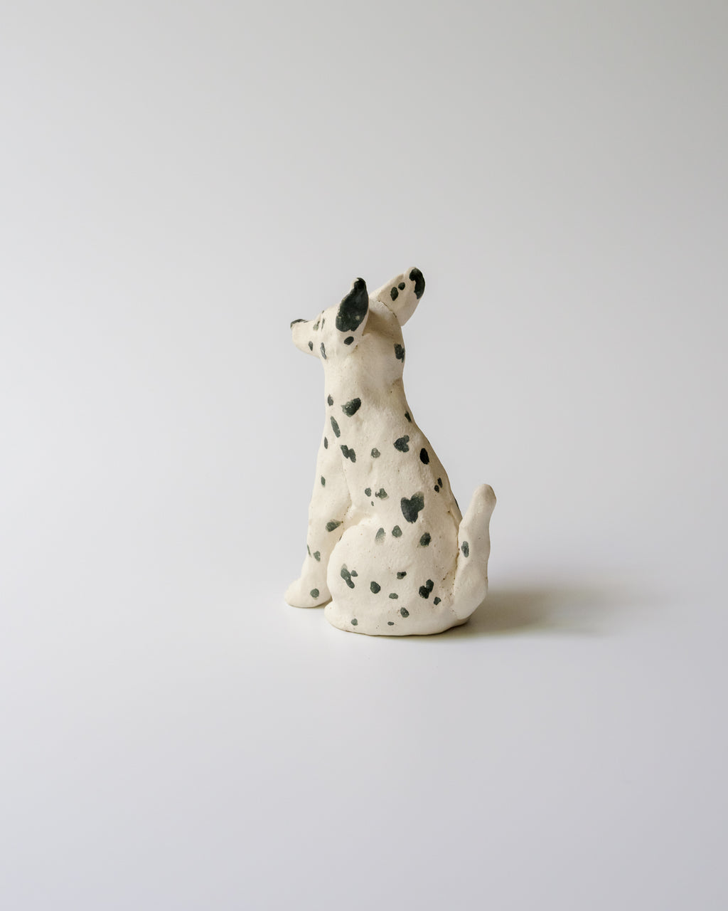 犬のオブジェ – D