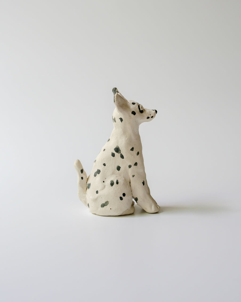 犬のオブジェ – D