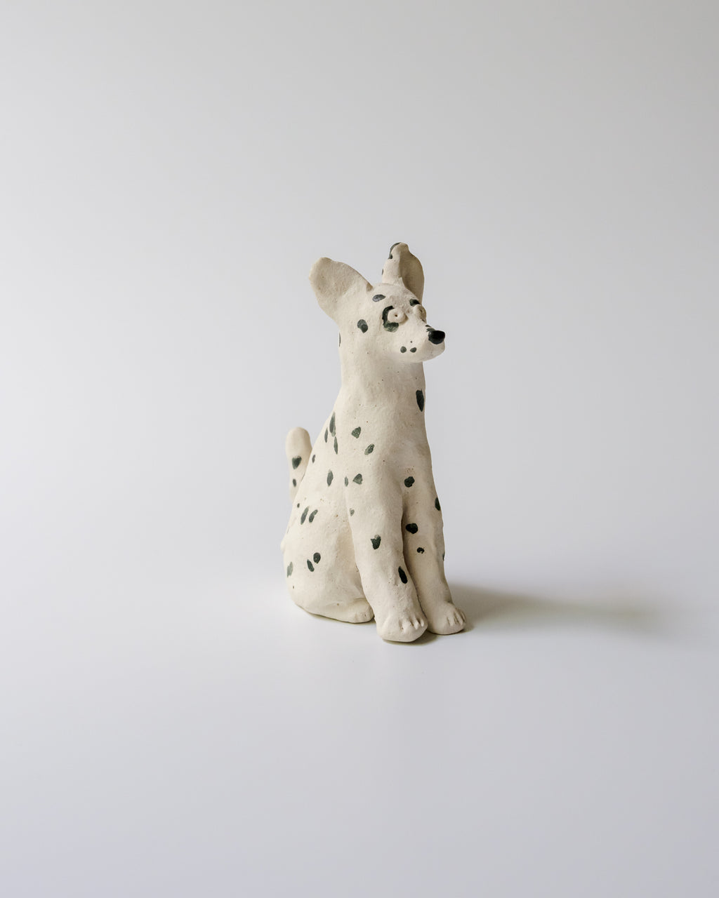犬のオブジェ – D