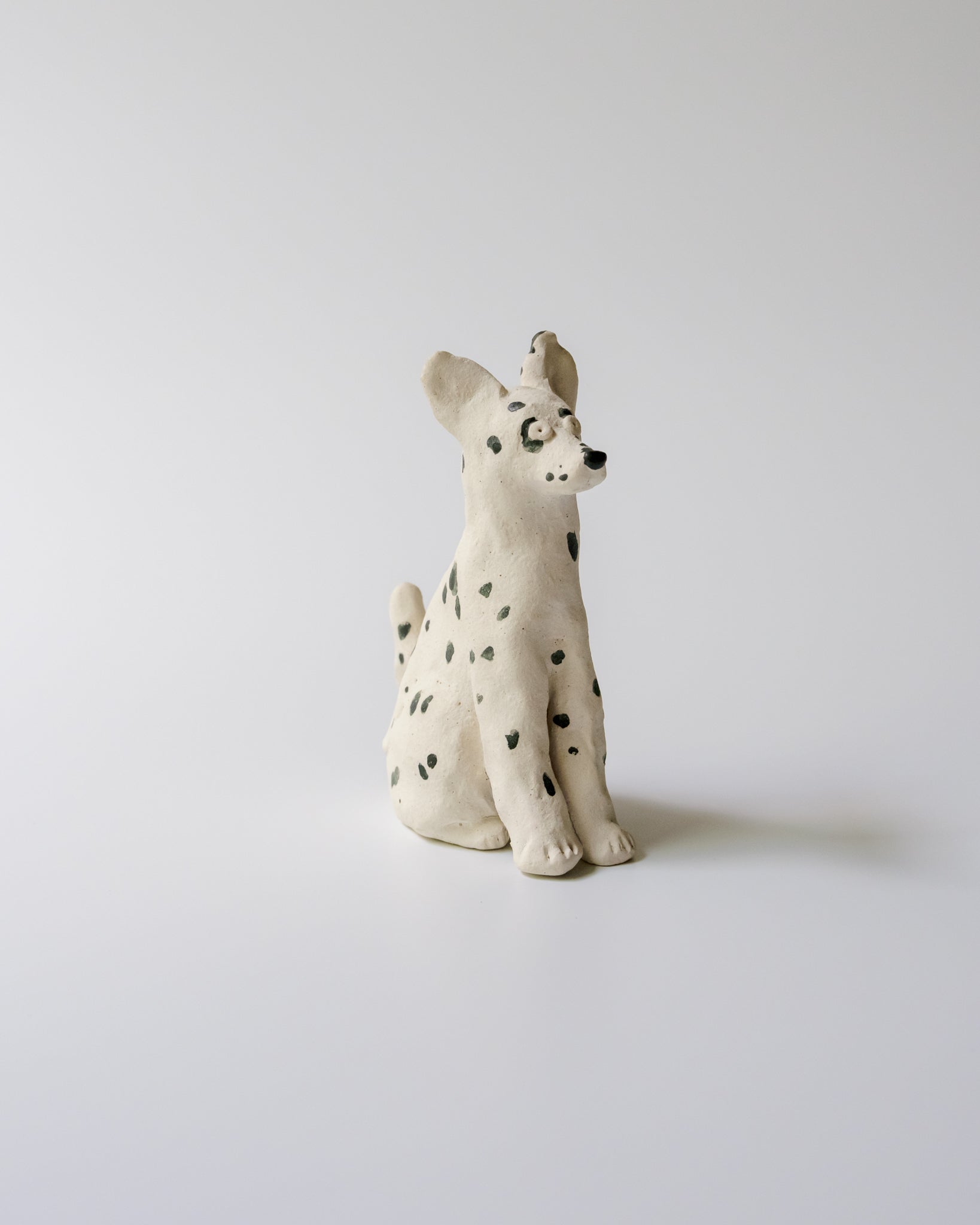 犬のオブジェ – D