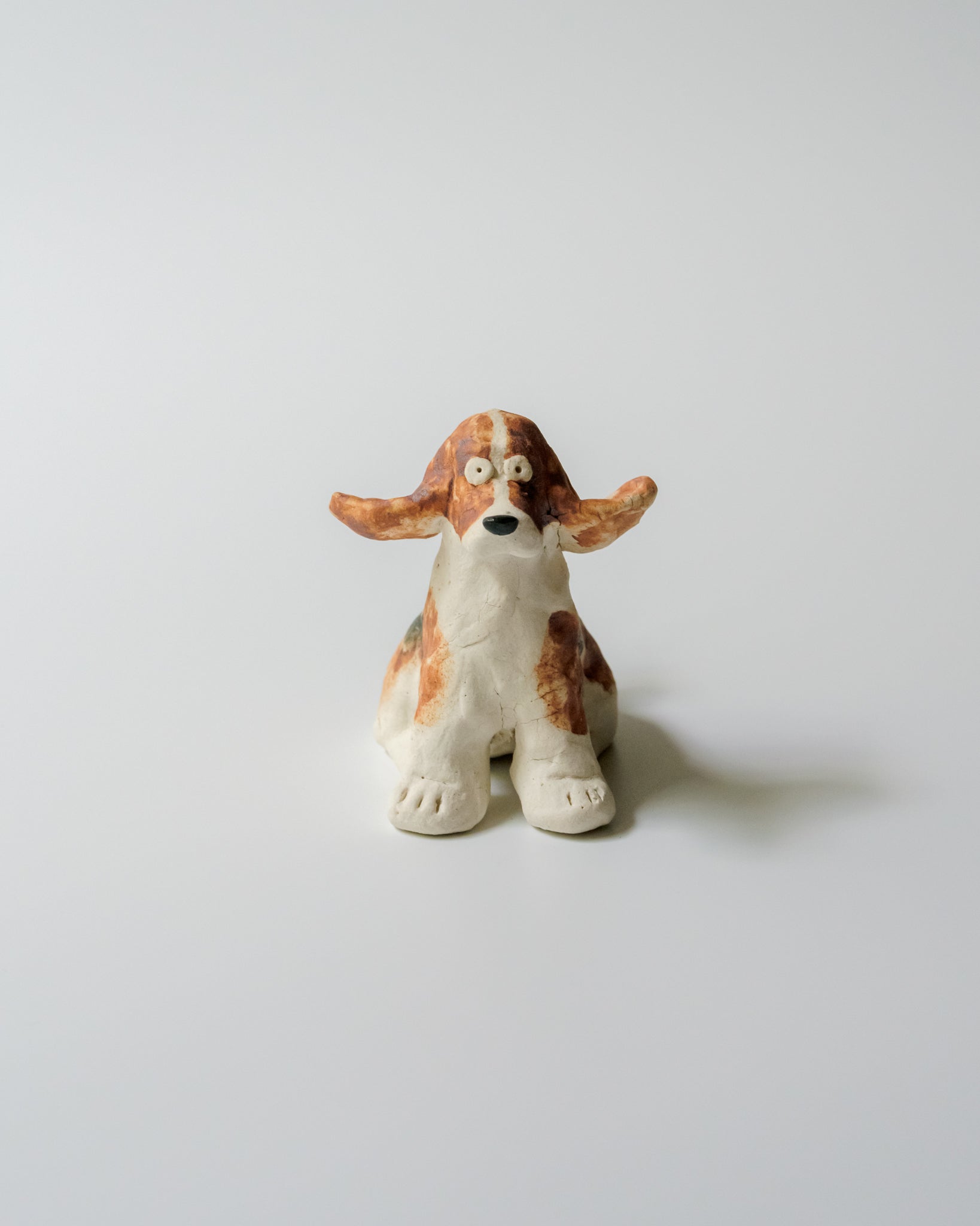 犬のオブジェ – E