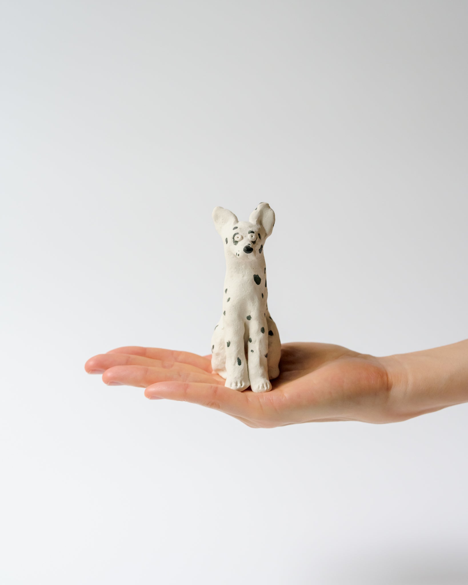 犬のオブジェ – D