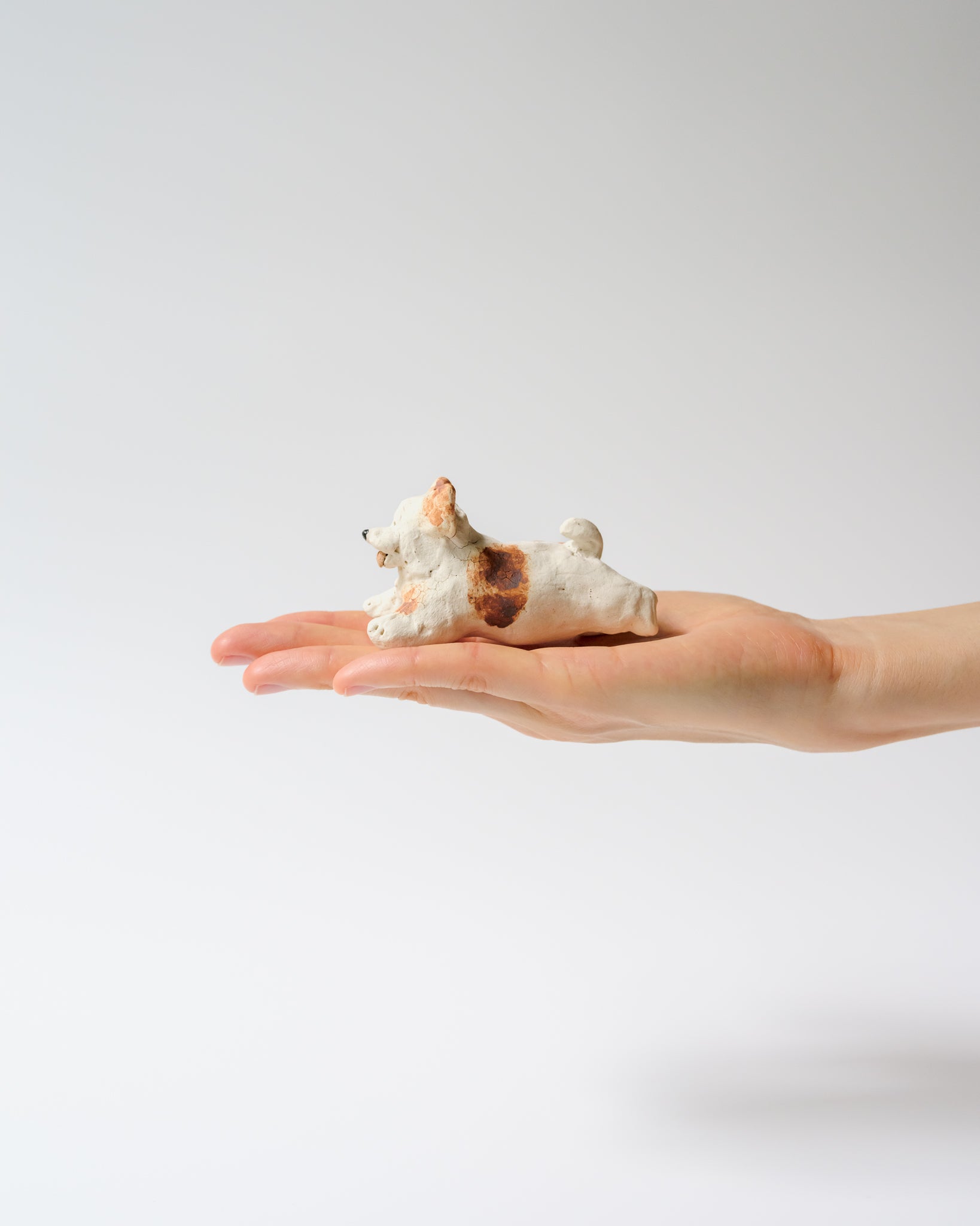 犬のオブジェ – G