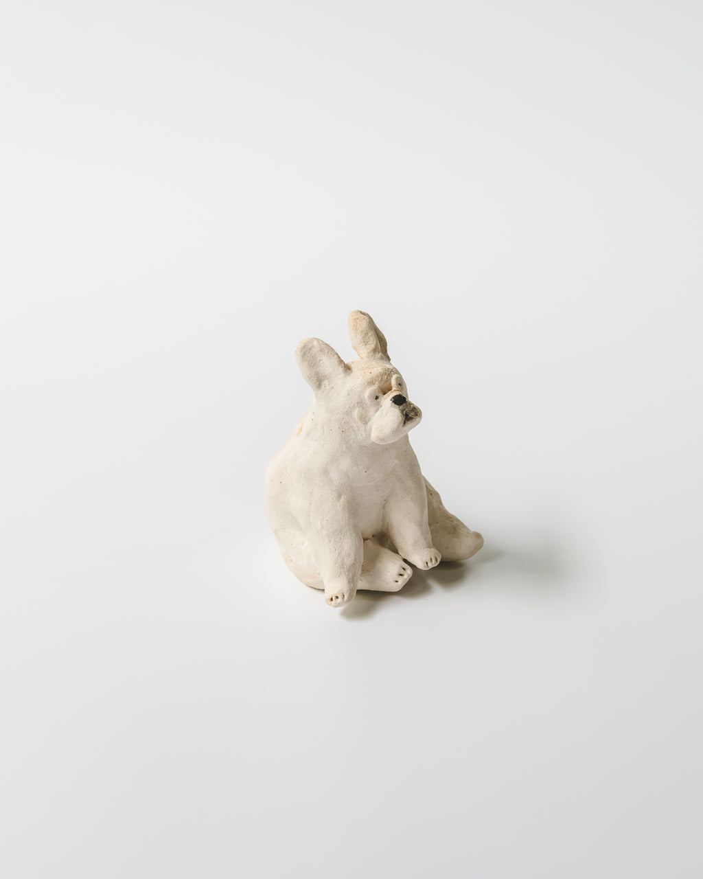 犬のオブジェ – B