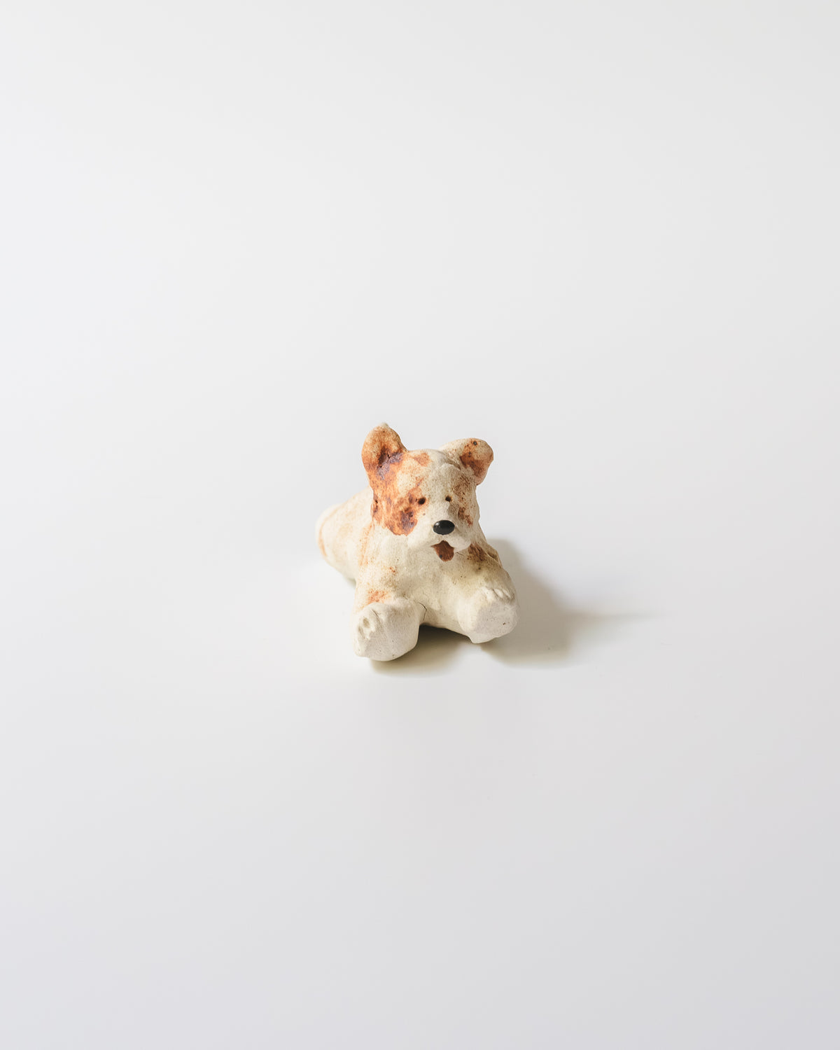 犬のオブジェ – E