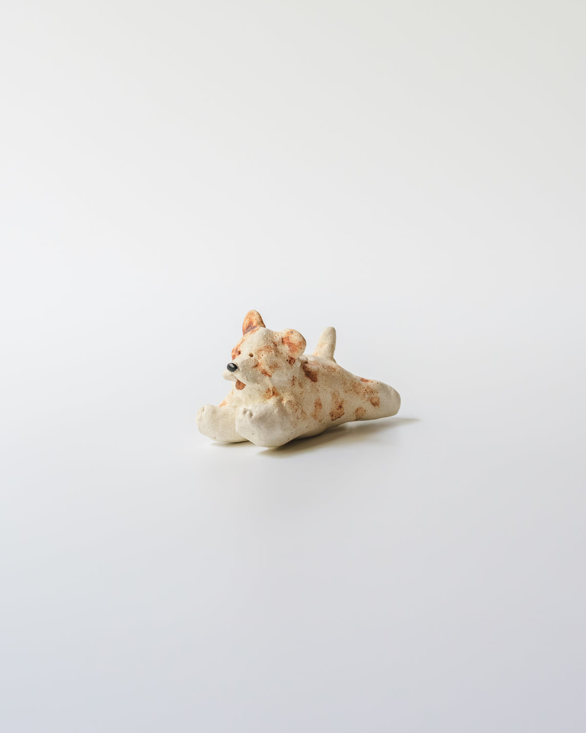 犬のオブジェ – E