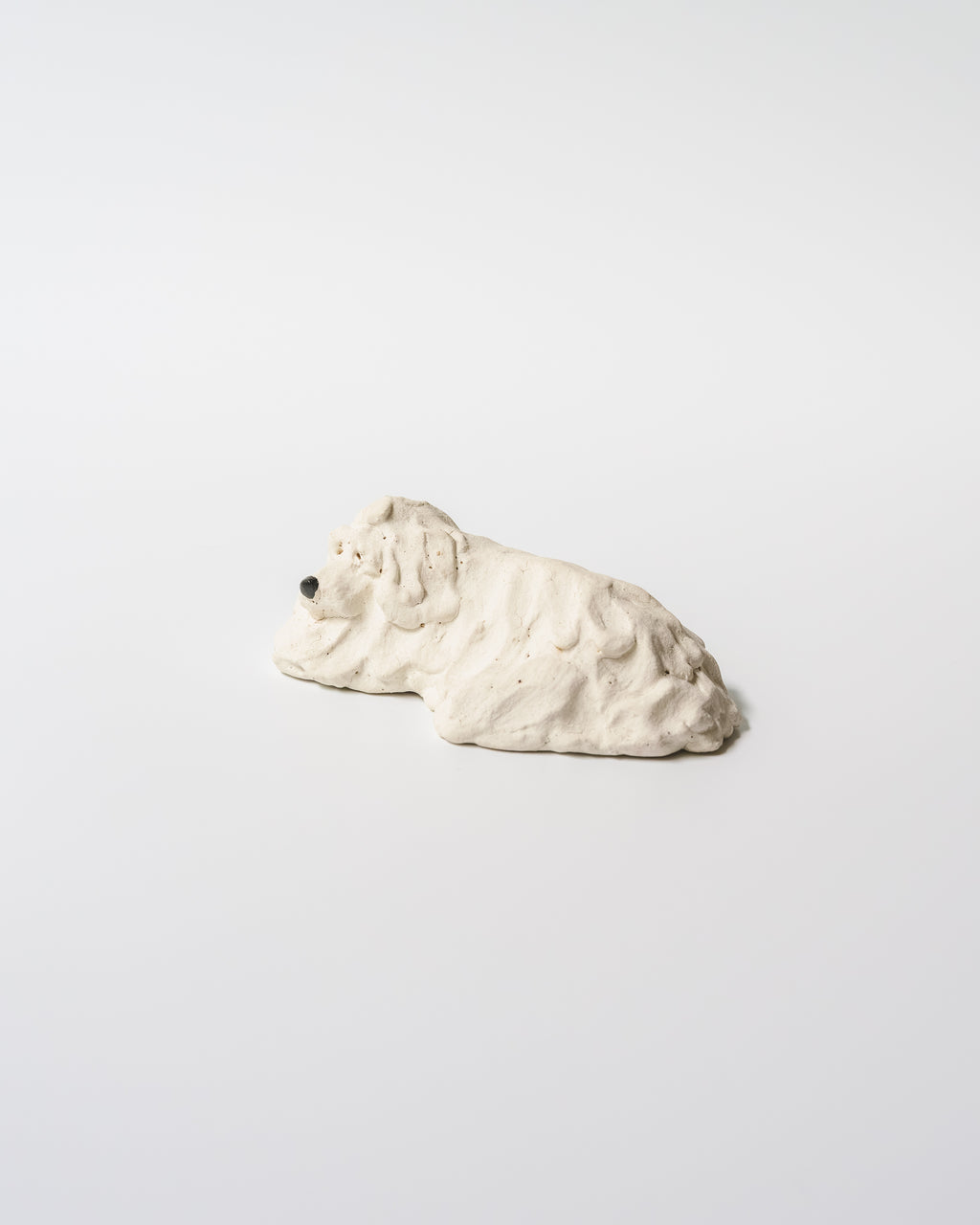 犬のオブジェ – F