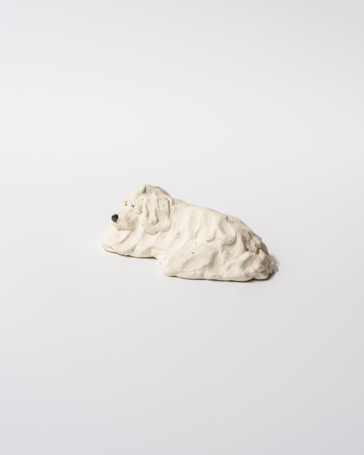 犬のオブジェ – F