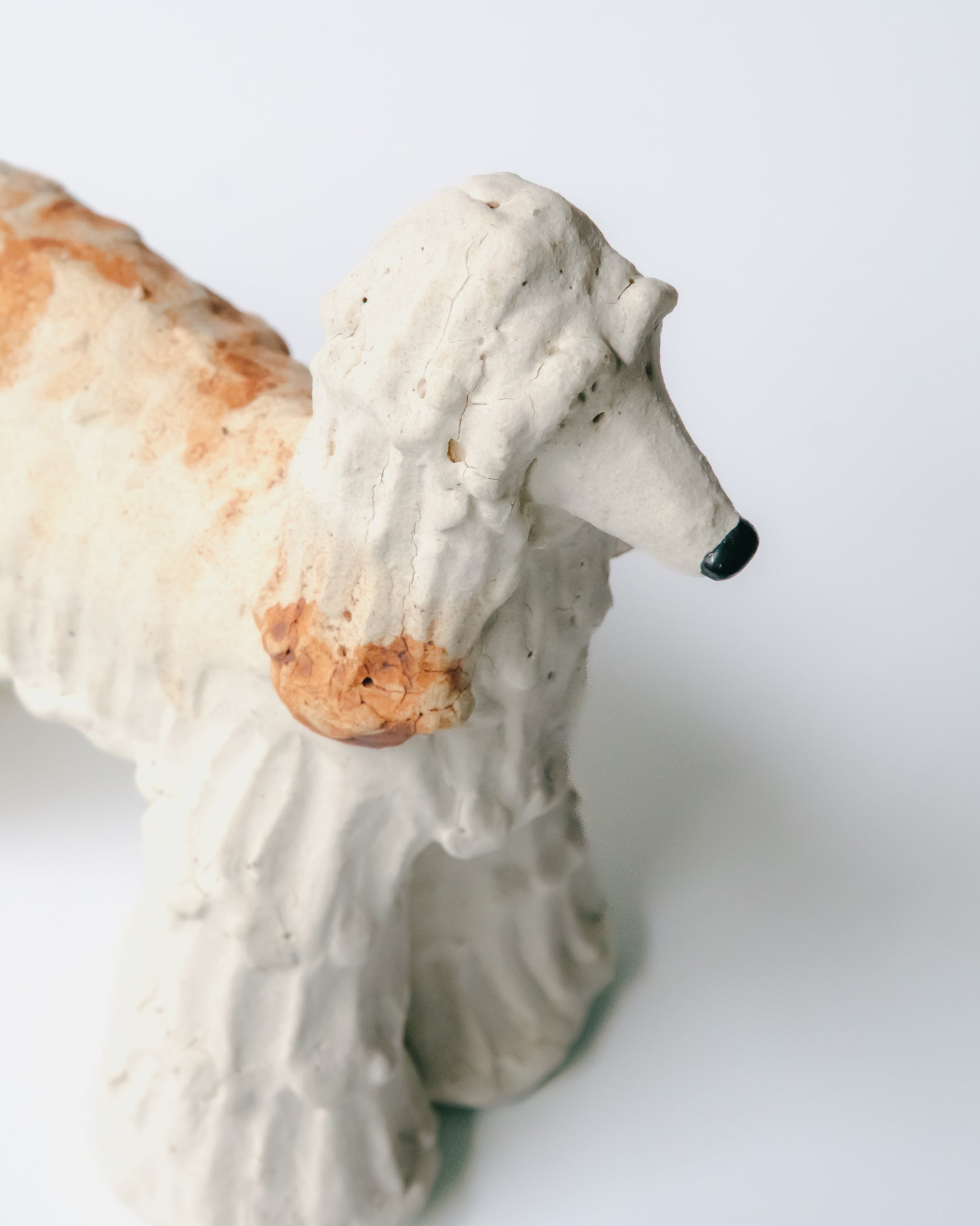 犬のオブジェ – A
