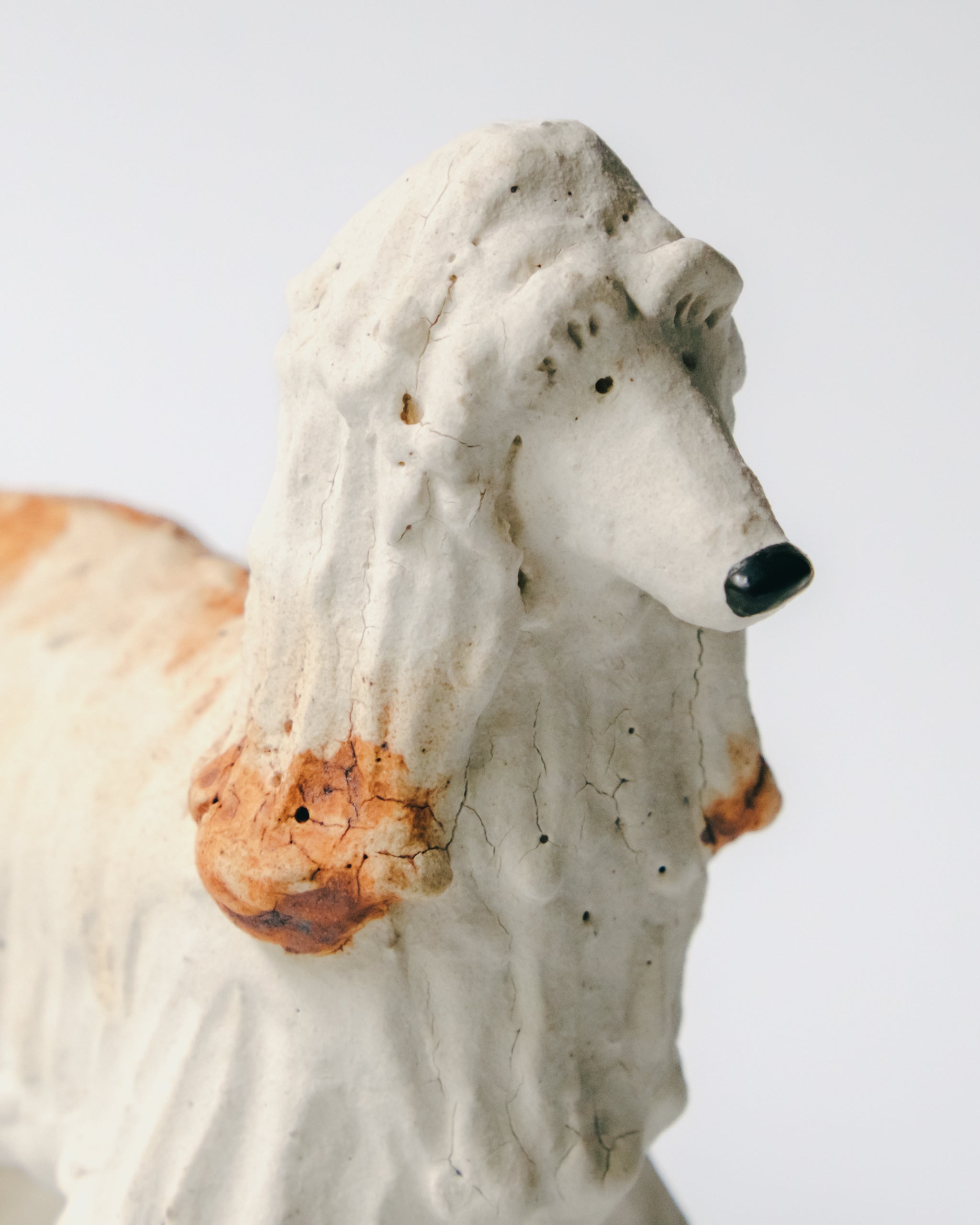 犬のオブジェ – A